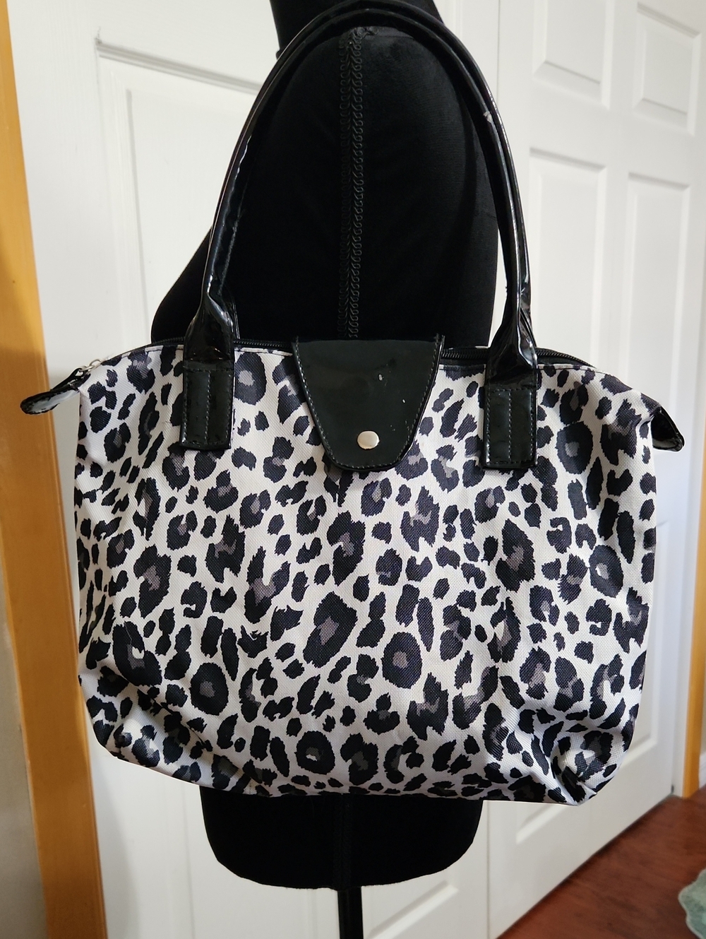 Leopard Print Tote Bag with Black Accents